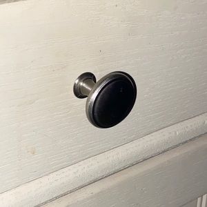 NWOT Drawer Pull Knobs